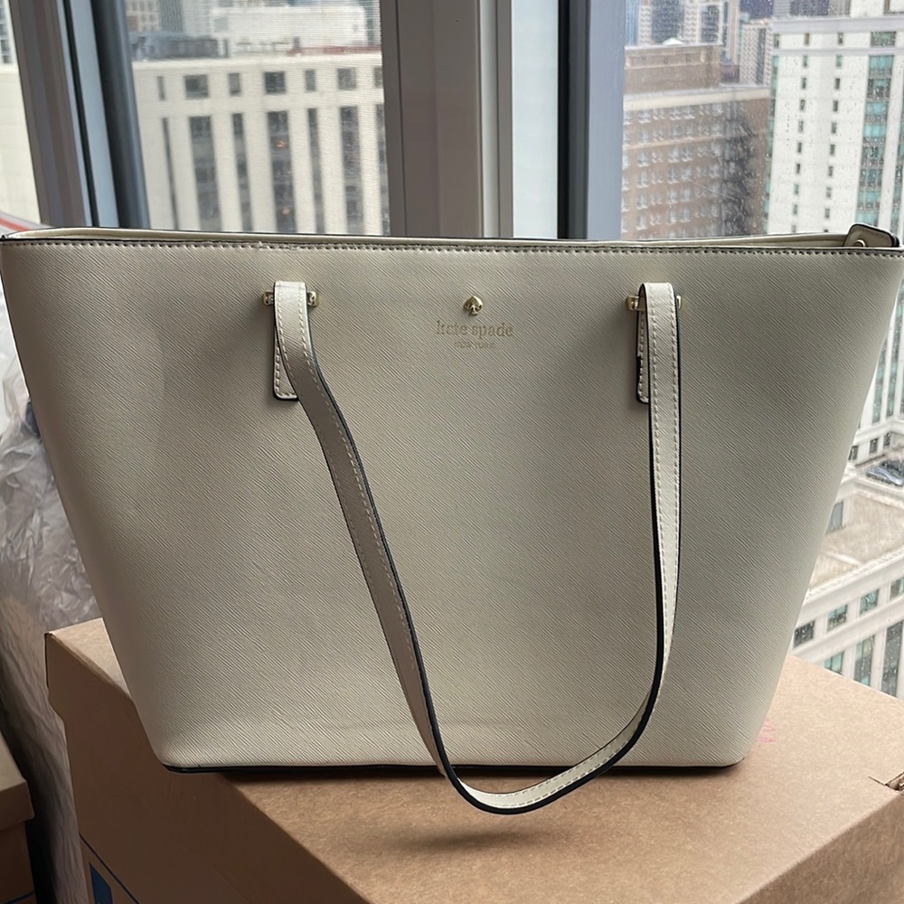 Kate Spade Tote / Purse